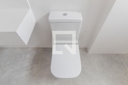 Apartamento à venda com 326m², 5 quartos e 3 vagas Apartamento à venda com 326m², 5 quartos e 3 vagasBanheiro Social