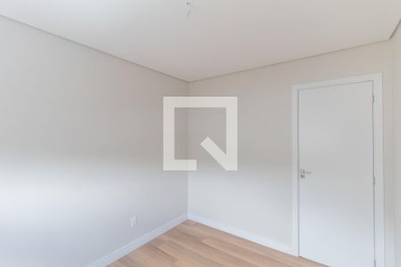 Apartamento à venda com 326m², 5 quartos e 3 vagas Apartamento à venda com 326m², 5 quartos e 3 vagasQuarto 1