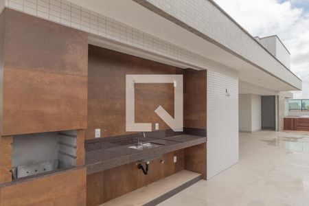 Apartamento à venda com 326m², 5 quartos e 3 vagas Apartamento à venda com 326m², 5 quartos e 3 vagasÁrea Gourmet