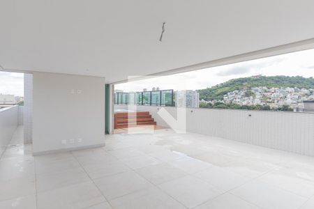 Apartamento à venda com 326m², 5 quartos e 3 vagas Apartamento à venda com 326m², 5 quartos e 3 vagasCobertura