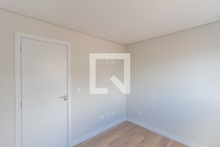 Apartamento à venda com 326m², 5 quartos e 3 vagas Apartamento à venda com 326m², 5 quartos e 3 vagasSuite 2
