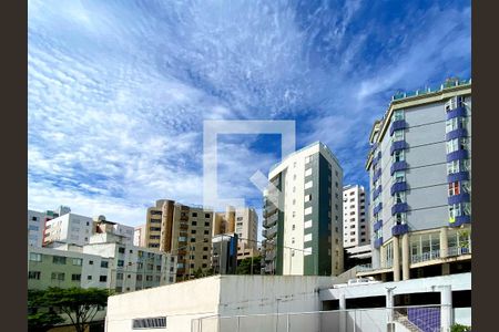 Apartamento à venda com 125m², 4 quartos e 2 vagasVista do Quarto 2