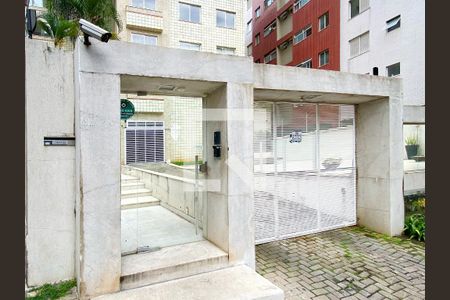 Apartamento à venda com 125m², 4 quartos e 2 vagasFachada