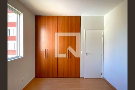 Apartamento à venda com 125m², 4 quartos e 2 vagasQuarto 4