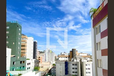 Apartamento à venda com 125m², 4 quartos e 2 vagasVista do Quarto 3