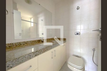 Apartamento à venda com 125m², 4 quartos e 2 vagasBanheiro
