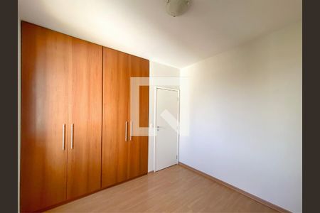 Apartamento à venda com 125m², 4 quartos e 2 vagasQuarto 4