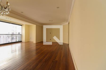 Sala de apartamento à venda com 3 quartos, 137m² em Moema, São Paulo