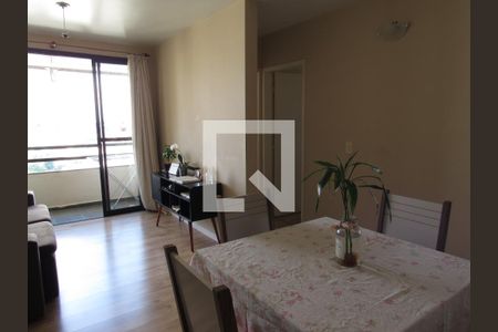 Sala  de apartamento à venda com 3 quartos, 65m² em Jaguaribe, Osasco