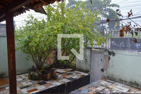 Casa à venda com 600m², 3 quartos e 1 vaga Casa à venda com 600m², 3 quartos e 1 vagaJardim