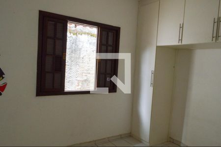 Quarto 1 de casa à venda com 3 quartos, 600m² em Taquara, Rio de Janeiro