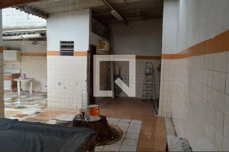 Casa à venda com 600m², 3 quartos e 1 vaga Casa à venda com 600m², 3 quartos e 1 vagaChurrasqueira