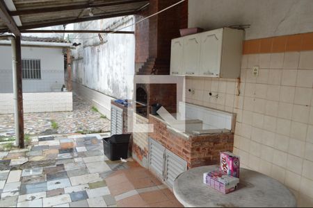 Casa à venda com 600m², 3 quartos e 1 vaga Casa à venda com 600m², 3 quartos e 1 vagaChurrasqueira
