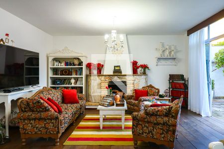 Sala de casa para alugar com 5 quartos, 450m² em Vila Inah, São Paulo