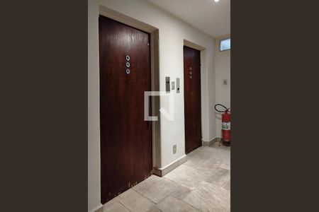 Apartamento à venda com 110m², 3 quartos e 1 vagaHall de entrada