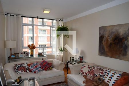 Sala de estar de apartamento à venda com 3 quartos, 110m² em Pinheiros, São Paulo