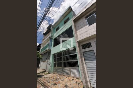 Casa para alugar com 45m², 1 quarto e sem vaga Casa para alugar com 45m², 1 quarto e sem vagaFachada