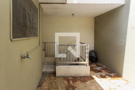 Casa para alugar com 45m², 1 quarto e sem vaga Casa para alugar com 45m², 1 quarto e sem vagaQuintal