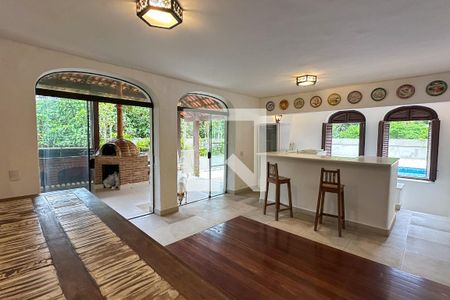 Casa à venda com 1800m², 11 quartos e 8 vagasSala 07 - Casa 02