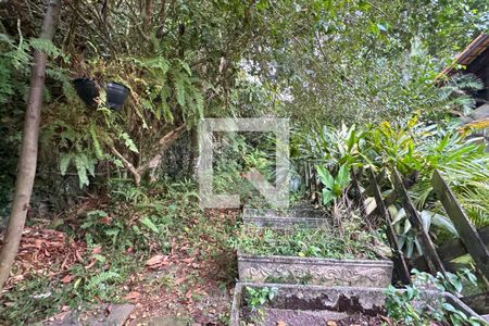 Casa à venda com 1800m², 11 quartos e 8 vagasHorta