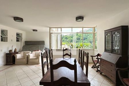 Casa à venda com 1800m², 11 quartos e 8 vagasSala 05 - Casa 02