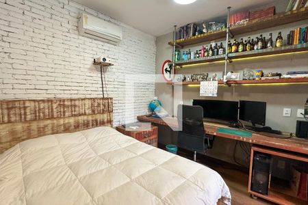 Casa à venda com 1800m², 11 quartos e 8 vagasSuíte 06 - Casa 02