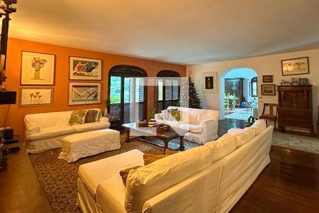 Casa à venda com 1800m², 11 quartos e 8 vagasSala 02 - Casa 01