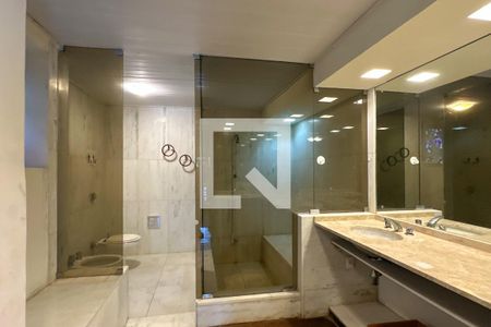 Casa à venda com 1800m², 11 quartos e 8 vagasSuíte 07 - Casa 04