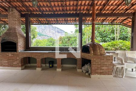 Casa à venda com 1800m², 11 quartos e 8 vagasChurrasqueira