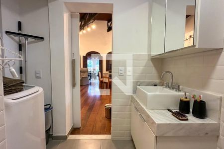 Casa à venda com 1800m², 11 quartos e 8 vagasBanheiro - Casa 03