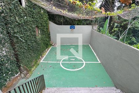 Casa à venda com 1800m², 11 quartos e 8 vagasQuadra Esportiva