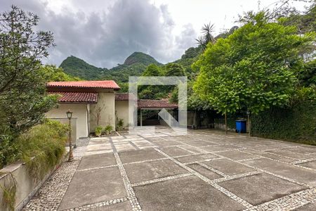 Casa à venda com 1800m², 11 quartos e 8 vagasGaragem