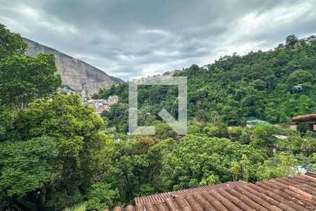 Casa à venda com 1800m², 11 quartos e 8 vagasSuíte 01 - Casa 01