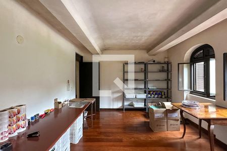 Casa à venda com 1800m², 11 quartos e 8 vagasSala 11 - Casa 04