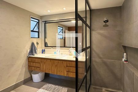 Casa à venda com 1800m², 11 quartos e 8 vagasSuíte 05 - Casa 02