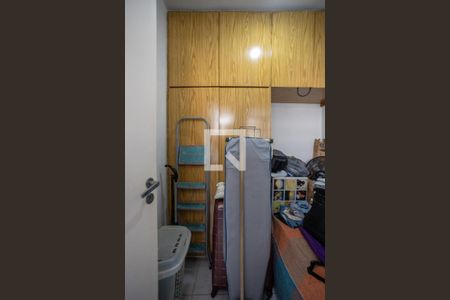 Apartamento à venda com 115m², 3 quartos e 2 vagas Apartamento à venda com 115m², 3 quartos e 2 vagasQuarto de Serviço