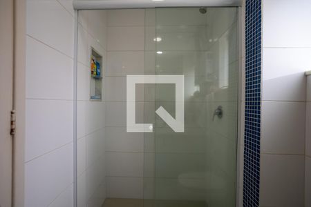 Apartamento à venda com 115m², 3 quartos e 2 vagas Apartamento à venda com 115m², 3 quartos e 2 vagasBanheiro Suite