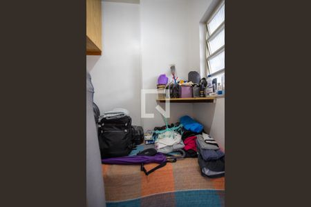 Apartamento à venda com 115m², 3 quartos e 2 vagas Apartamento à venda com 115m², 3 quartos e 2 vagasQuarto de Serviço