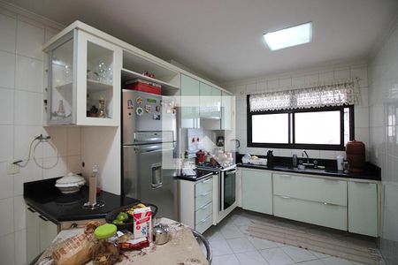 Apartamento à venda com 130m², 3 quartos e 3 vagasCozinha 