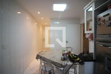 Apartamento à venda com 130m², 3 quartos e 3 vagasCozinha 