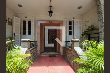 Fachada e portaria de apartamento à venda com 2 quartos, 68m² em Grajaú, Rio de Janeiro