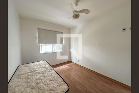 Casa à venda com 240m², 9 quartos e sem vaga Casa à venda com 240m², 9 quartos e sem vagaQuarto 5