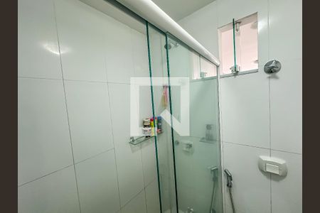 Casa à venda com 240m², 9 quartos e sem vaga Casa à venda com 240m², 9 quartos e sem vagaBanheiro 2