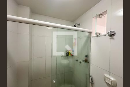 Casa à venda com 240m², 9 quartos e sem vaga Casa à venda com 240m², 9 quartos e sem vagaBanheiro 2