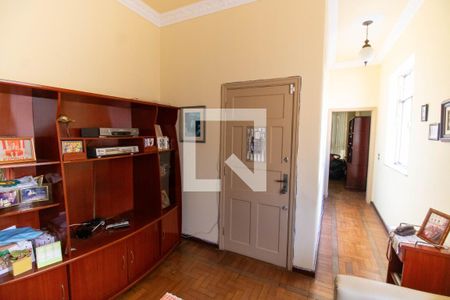 Casa para alugar com 230m², 6 quartos e 4 vagas Casa para alugar com 230m², 6 quartos e 4 vagasSala 2