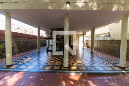 Casa para alugar com 230m², 6 quartos e 4 vagas Casa para alugar com 230m², 6 quartos e 4 vagasQuintal