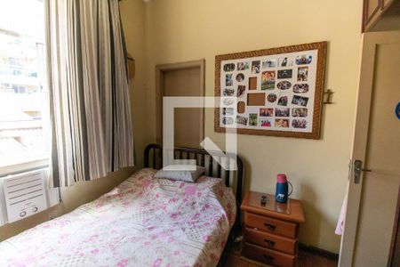 Casa para alugar com 230m², 6 quartos e 4 vagas Casa para alugar com 230m², 6 quartos e 4 vagasQuarto 2
