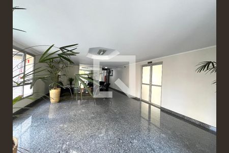 Apartamento para alugar com 51m², 1 quarto e 1 vagaHall social