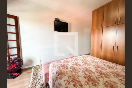 Casa à venda com 165m², 3 quartos e 4 vagasSuíte