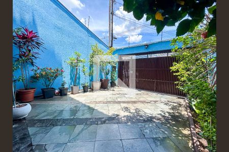 Casa à venda com 165m², 3 quartos e 4 vagasGaragem